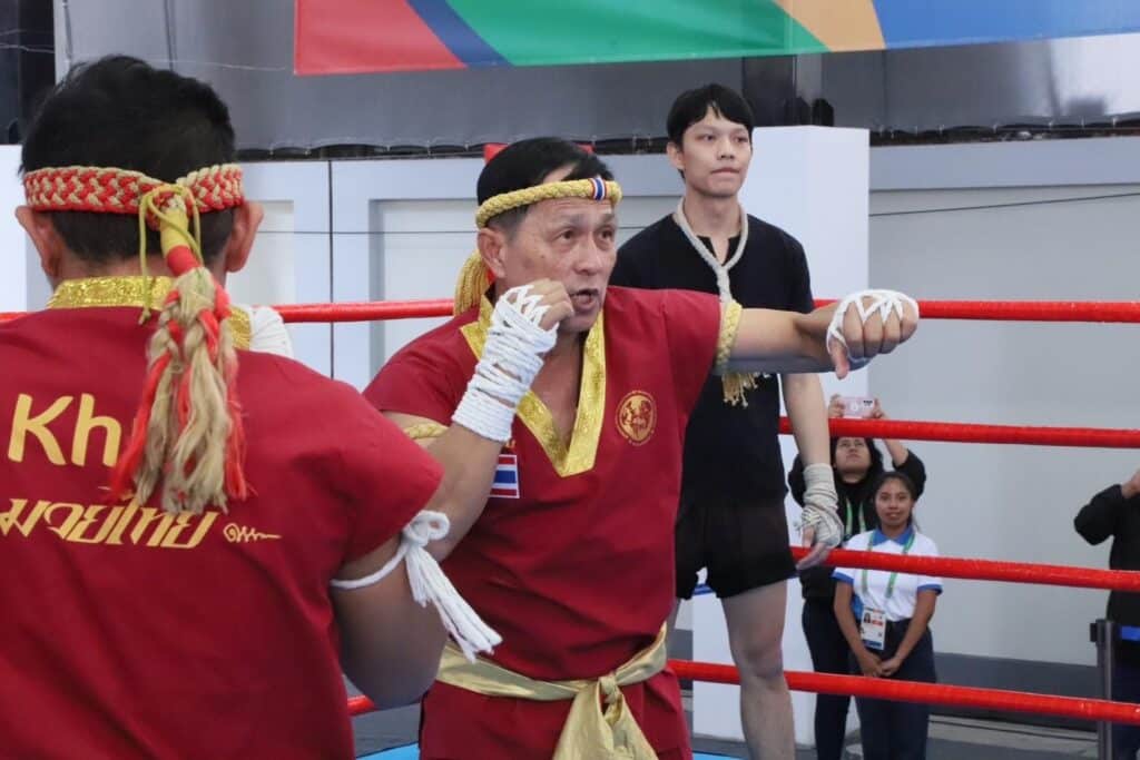 ข่าวมวย มวยไทยเปิดฉากชิงชัยโบลิเวีย 2024 IFMA ส่งทัพครูมวยให้ความรู้