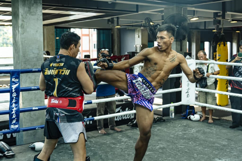 ข่าวมวย “ชาโด้” พร้อมวัดชั้นตำนาน “สิทธิชัย” เชื่อตนได้เปรียบกว่าถ้าชกกติกามวยไทย